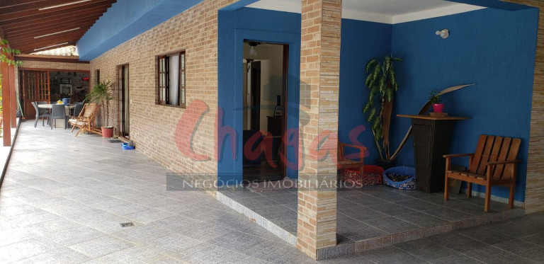 Imagem Casa com 5 Quartos à Venda, 345 m² em Massaguaçu - Caraguatatuba