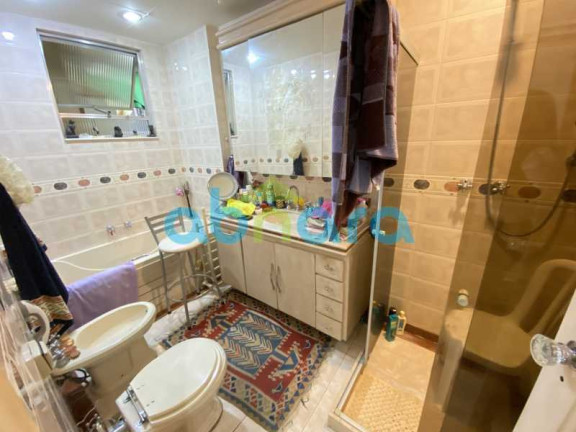 Imagem Apartamento com 3 Quartos à Venda, 180 m² em Copacabana - Rio De Janeiro
