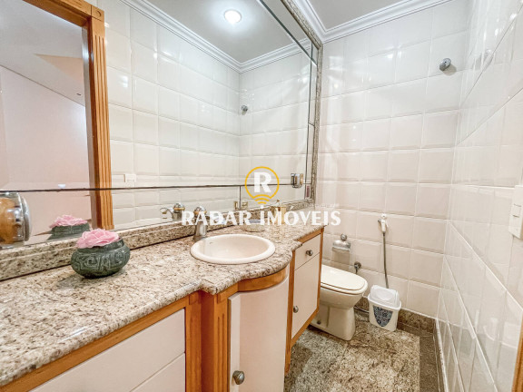 Imagem Apartamento com 4 Quartos à Venda, 250 m² em Centro - Cabo Frio