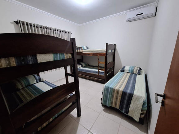 Imagem Casa com 3 Quartos à Venda, 537 m² em Parque Balneário Oasis - Peruíbe Imagem Casa com 3 Quartos à Venda, 537 m² em Parque Balneário Oasis - Peruíbe