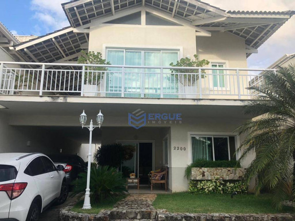 Casa com 3 Quartos à Venda, 277 m² em Sapiranga - Fortaleza