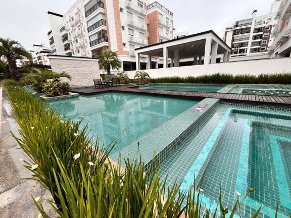 Imagem Apartamento com 2 Quartos à Venda, 80 m² em Abraão - Florianópolis