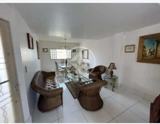 Imagem Sobrado com 3 Quartos à Venda, 166 m² em Jardim América - Goiânia Imagem Sobrado com 3 Quartos à Venda, 166 m² em Jardim América - Goiânia