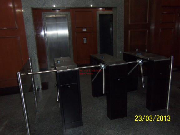 Imagem Sala Comercial à Venda ou Locação, 55 m² em Vila Olímpia - São Paulo Imagem Sala Comercial à Venda ou Locação, 55 m² em Vila Olímpia - São Paulo