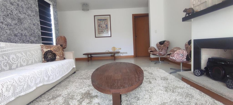 Imagem Casa com 5 Quartos à Venda, 651 m² em Prata - Teresópolis Imagem Casa com 5 Quartos à Venda, 651 m² em Prata - Teresópolis
