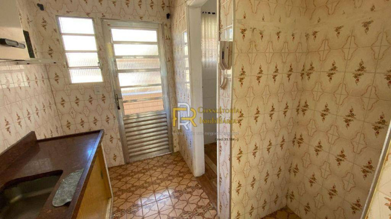 Imagem Kitnet com 1 Quarto à Venda, 25 m² em Boqueirão - Praia Grande Imagem Kitnet com 1 Quarto à Venda, 25 m² em Boqueirão - Praia Grande