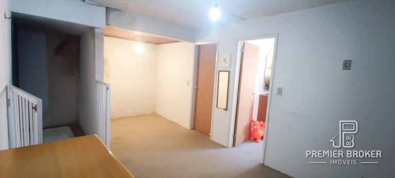 Imagem Casa com 4 Quartos à Venda, 145 m² em Artistas - Teresópolis