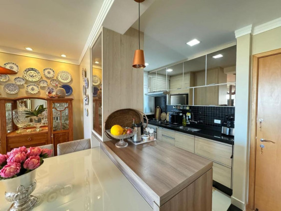 Imagem Apartamento com 3 Quartos à Venda, 78 m² em Petrópolis - Londrina