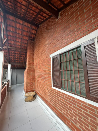 Imagem Sobrado com 3 Quartos à Venda, 215 m² em Clube Dos Oficiais - Suzano Imagem Sobrado com 3 Quartos à Venda, 215 m² em Clube Dos Oficiais - Suzano