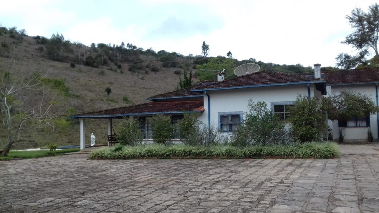 Imagem Imóvel com 7 Quartos à Venda, 400 m² em águas Claras - São José Do Vale Do Rio Preto