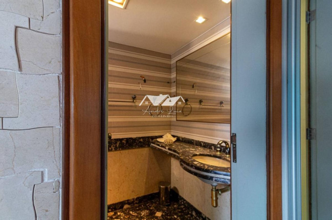 Imagem Cobertura com 4 Quartos à Venda, 425 m² em Copacabana - Rio De Janeiro Imagem Cobertura com 4 Quartos à Venda, 425 m² em Copacabana - Rio De Janeiro