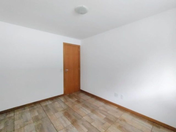 Imagem Imóvel com 3 Quartos à Venda, 130 m² em Várzea - Teresópolis Imagem Imóvel com 3 Quartos à Venda, 130 m² em Várzea - Teresópolis