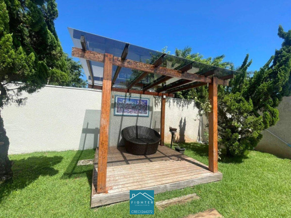 Imagem Casa com 3 Quartos à Venda, 200 m²