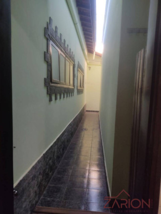 Imagem Casa com 4 Quartos à Venda, 480 m² em Centro - Taubaté Imagem Casa com 4 Quartos à Venda, 480 m² em Centro - Taubaté