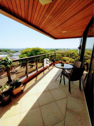 Imagem Apartamento com 3 Quartos à Venda, 338 m² em Patronato - Santa Maria Imagem Apartamento com 3 Quartos à Venda, 338 m² em Patronato - Santa Maria