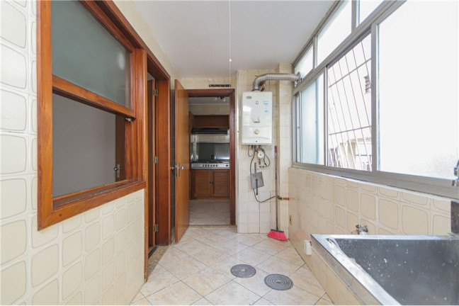 Imagem Apartamento com 3 Quartos à Venda, 135 m² em Higienópolis - Porto Alegre