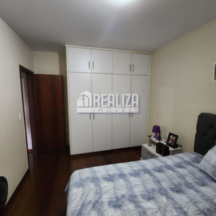 Imagem Apartamento com 3 Quartos à Venda, 160 m² em Vila Olímpica - Uberaba