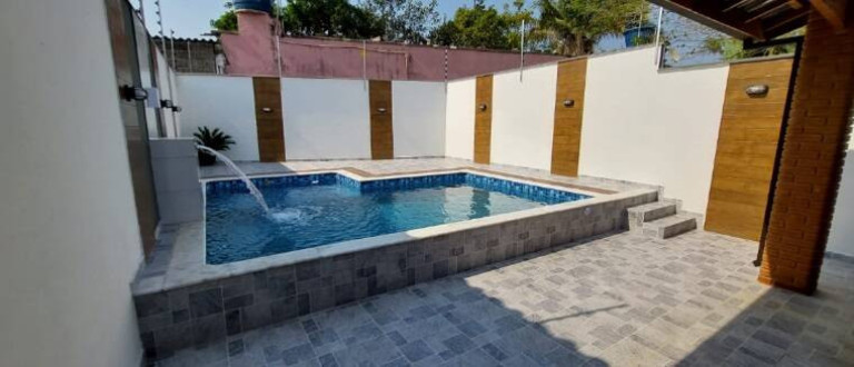 Imagem Casa com 3 Quartos à Venda, 214 m² em Jd. Das Palmeiras - Itanhaém