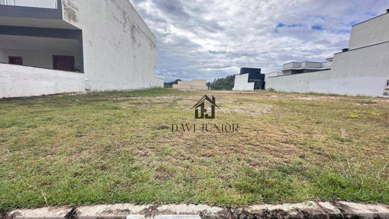 Terreno à Venda, 305 m² em Condomínio Renaissance - Sorocaba