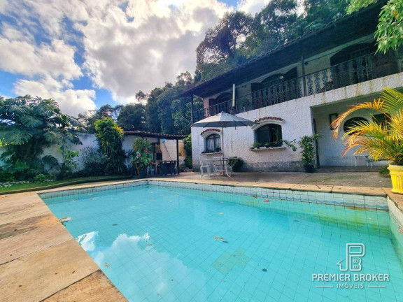Imagem Casa com 4 Quartos à Venda, 230 m² em Bom Retiro - Teresópolis