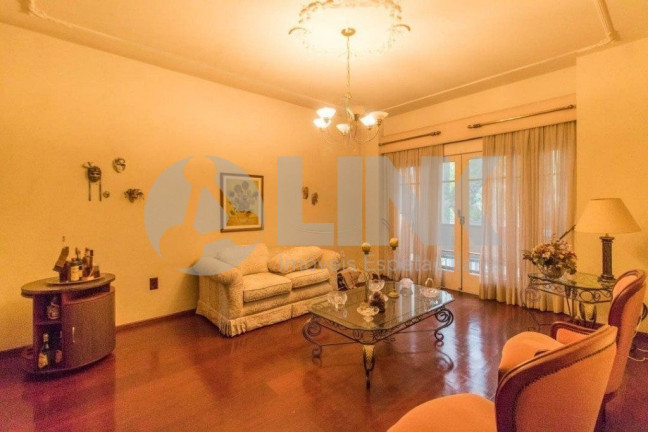 Imagem Apartamento com 3 Quartos à Venda, 140 m² em Centro Histórico - Porto Alegre Imagem Apartamento com 3 Quartos à Venda, 140 m² em Centro Histórico - Porto Alegre