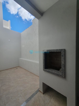 Imagem Sobrado com 3 Quartos à Venda, 128 m² em Nossa Senhora Das Graças - Canoas