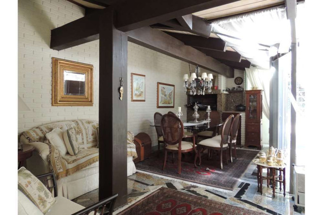 Imagem Casa com 4 Quartos à Venda, 430 m² em Vila Assunção - Porto Alegre