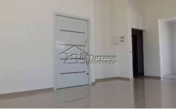 Imagem Casa de Condomínio com 3 Quartos à Venda, 143 m² em Bairro Do Grama - Caçapava