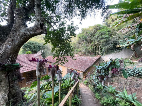 Imagem Casa com 3 Quartos à Venda, 177 m² em Granja Florestal - Teresópolis Imagem Casa com 3 Quartos à Venda, 177 m² em Granja Florestal - Teresópolis