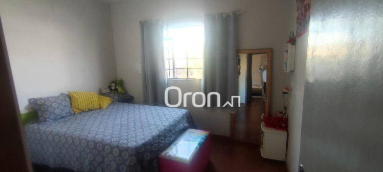 Imagem Casa com 3 Quartos à Venda, 291 m² em Jardim Santo Antônio - Goiânia Imagem Casa com 3 Quartos à Venda, 291 m² em Jardim Santo Antônio - Goiânia