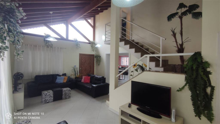 Imagem Sobrado com 4 Quartos à Venda, 267 m² em Balneario Florida - Praia Grande
