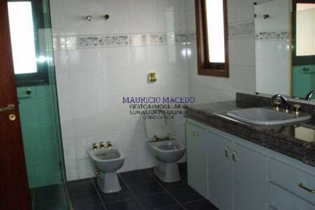 Imagem Casa com 4 Quartos para Alugar, 1.300 m² em Alphaville 2 - Barueri Imagem Casa com 4 Quartos para Alugar, 1.300 m² em Alphaville 2 - Barueri