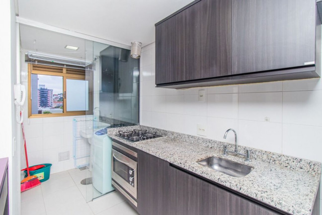 Imagem Apartamento com 2 Quartos à Venda, 65 m² em Passo Da Areia - Porto Alegre