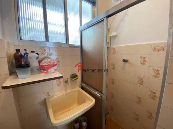 Imagem Kitnet com 1 Quarto à Venda, 28 m² em Canto Do Forte - Praia Grande Imagem Kitnet com 1 Quarto à Venda, 28 m² em Canto Do Forte - Praia Grande