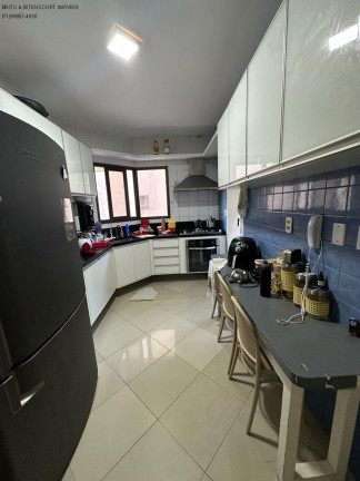 Imagem Imóvel com 4 Quartos à Venda, 189 m² em Vitória - Salvador Imagem Imóvel com 4 Quartos à Venda, 189 m² em Vitória - Salvador
