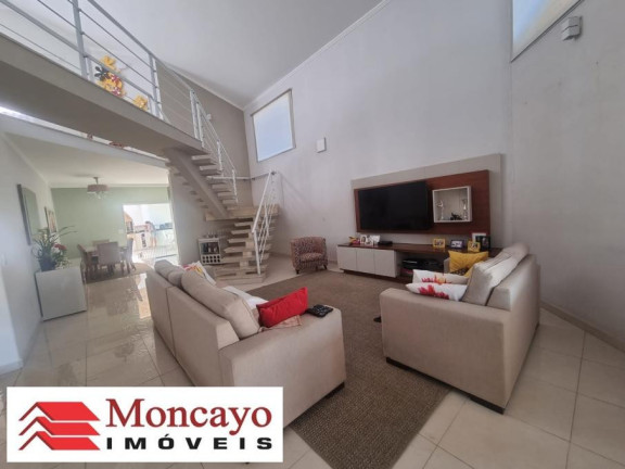 Imagem Sobrado com 3 Quartos à Venda, 300 m² em Jardim Primavera - Caraguatatuba