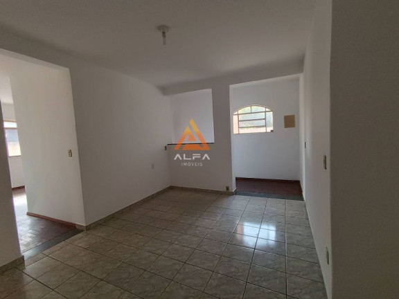 Imagem Casa com 3 Quartos à Venda, 192 m²