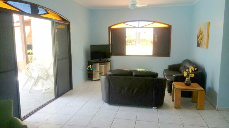 Imagem Casa com 3 Quartos para Alugar ou Temporada, 300 m² em Enseada - Guarujá