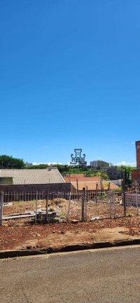 Imagem Terreno à Venda, 200 m² em Jardim Portal Dos Pioneiros - Londrina Imagem Terreno à Venda, 200 m² em Jardim Portal Dos Pioneiros - Londrina