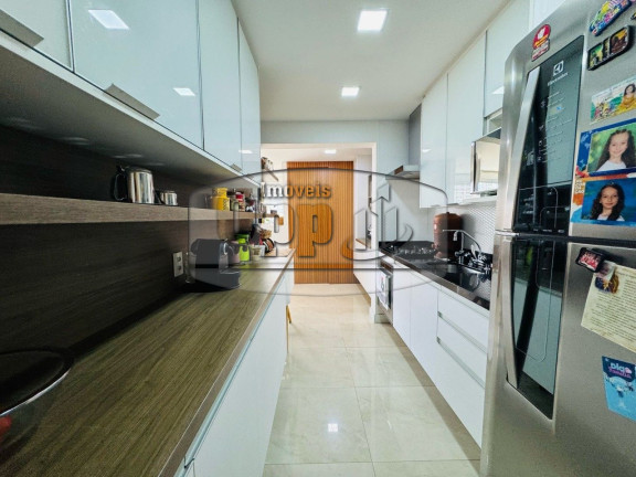 Imagem Apartamento com 3 Quartos à Venda, em Aclimação - São Paulo Imagem Apartamento com 3 Quartos à Venda, em Aclimação - São Paulo