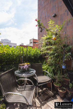 Imagem Apartamento com 2 Quartos à Venda, 137 m² em Pinheiros - São Paulo Imagem Apartamento com 2 Quartos à Venda, 137 m² em Pinheiros - São Paulo