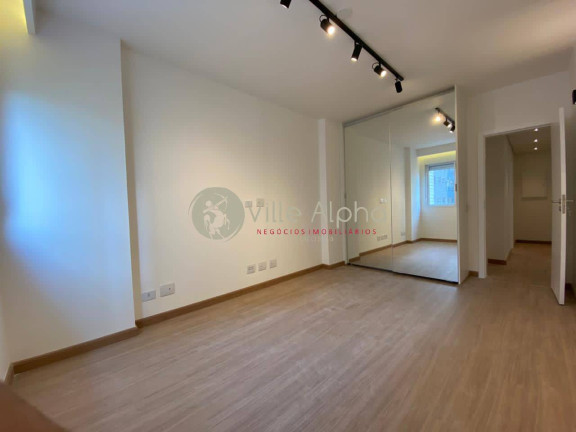 Apartamento com 3 Quartos à Venda, 127 m² em Gonzaga - Santos