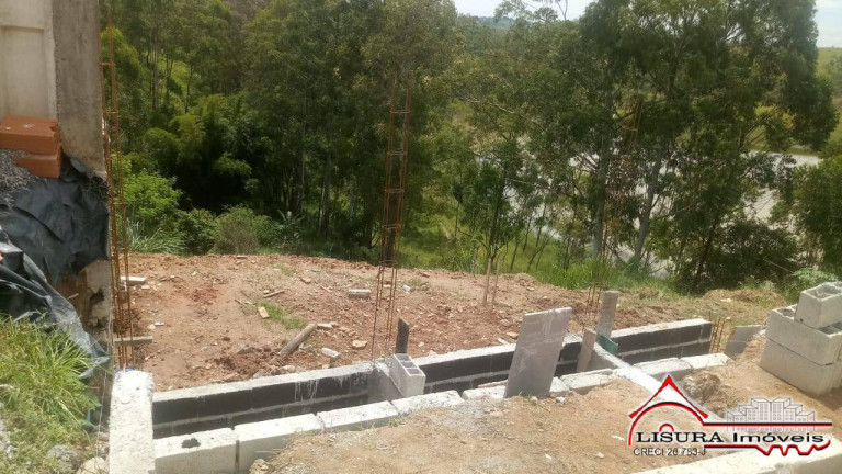 Terreno à Venda, 180 m² em Bandeira Branca - Jacareí
