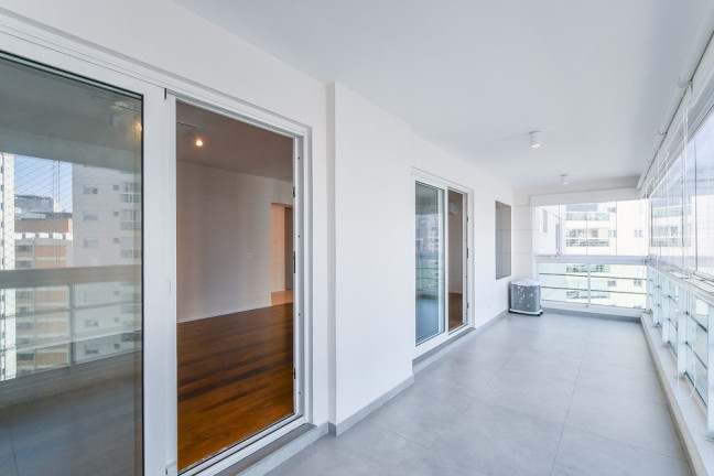 Imagem Apartamento com 3 Quartos à Venda, 138 m² em Vila Olímpia - São Paulo Imagem Apartamento com 3 Quartos à Venda, 138 m² em Vila Olímpia - São Paulo