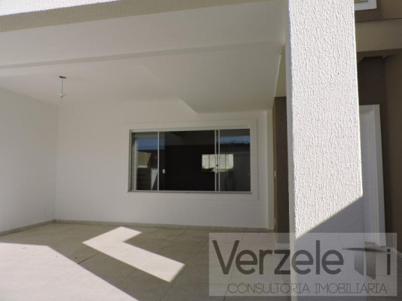 Imagem Casa com 3 Quartos à Venda, 175 m² em Praia Dos Amores - Balneário Camboriú Imagem Casa com 3 Quartos à Venda, 175 m² em Praia Dos Amores - Balneário Camboriú