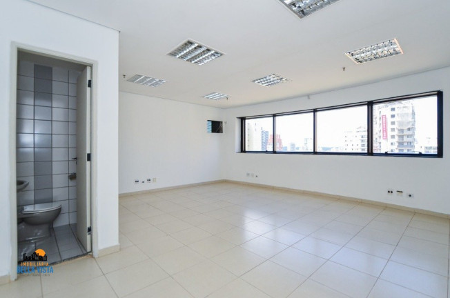 Imagem Sala Comercial à Venda, em Vila Monte Alegre - São Paulo Imagem Sala Comercial à Venda, em Vila Monte Alegre - São Paulo