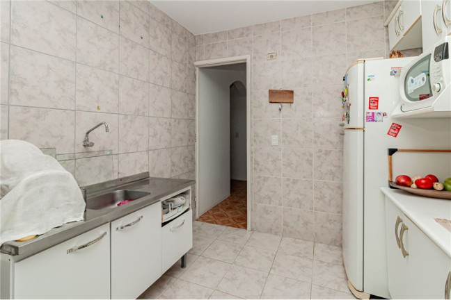 Imagem Imóvel com 2 Quartos à Venda,  em Partenon - Porto Alegre