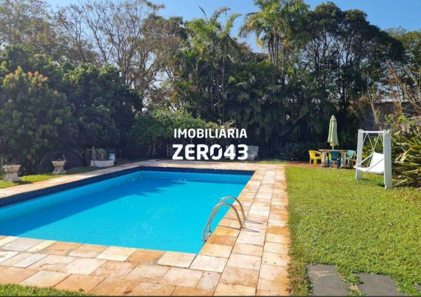 Imagem Imóvel com 3 Quartos à Venda, 200 m² em Condomínio Royal Golf Residence - Londrina Imagem Imóvel com 3 Quartos à Venda, 200 m² em Condomínio Royal Golf Residence - Londrina