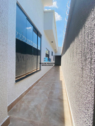 Imagem Casa com 3 Quartos à Venda, 142 m² em Santa Fé - Goiânia