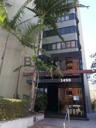 Imóvel Comercial à Venda, 33 m² em Chácara Santo Antônio (zona Sul) - São Paulo